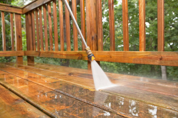 Best Pool Deck Cleaning  in Fairfield, AL